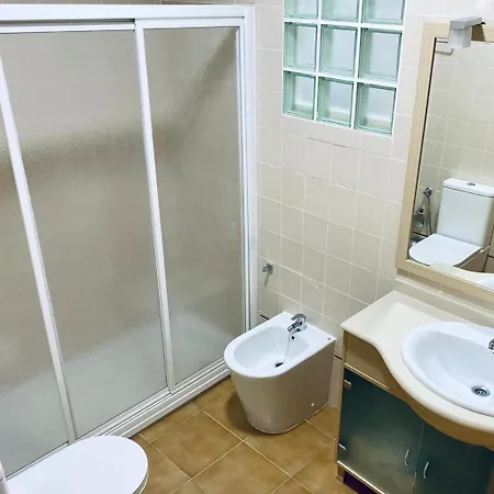 Дом отдыха Acogedora Casa Familiar De 4 Y Gran Terraza A Metros De La Playa Пуэтро-де-Сагунто