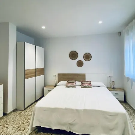 Holiday home Acogedora Casa Familiar De 4 Y Gran Terraza A Metros De La Playa *