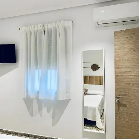 Acogedora Casa Familiar De 4 Y Gran Terraza A Metros De La Playa Puerto de Sagunto