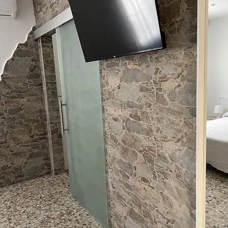 Acogedora Casa Familiar De 4 Y Gran Terraza A Metros De La Playa