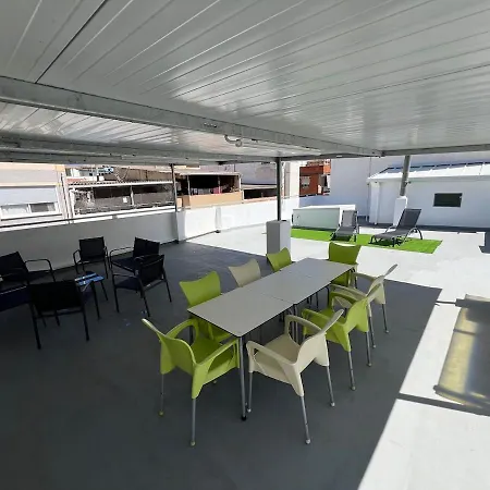 Acogedora Casa Familiar De 4 Y Gran Terraza A Metros De La Playa Holiday home *